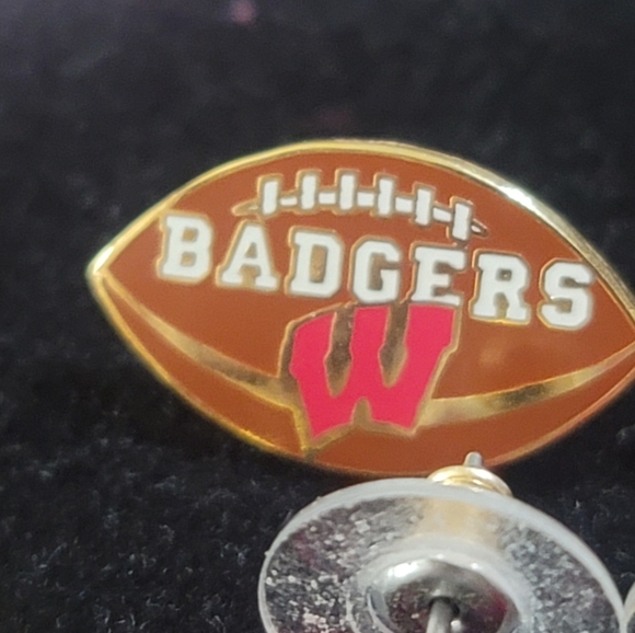 Bundle 3 par Wisconsin Badger Earrings very beautiful - Picture 5 of 7